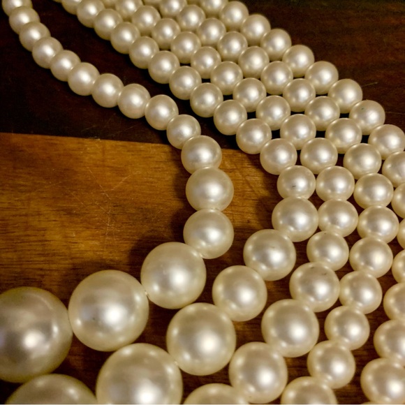 Vintage 5 Strand Multi Strand Graduated Faux Pearl Collar Necklace - Picture 8 of 12